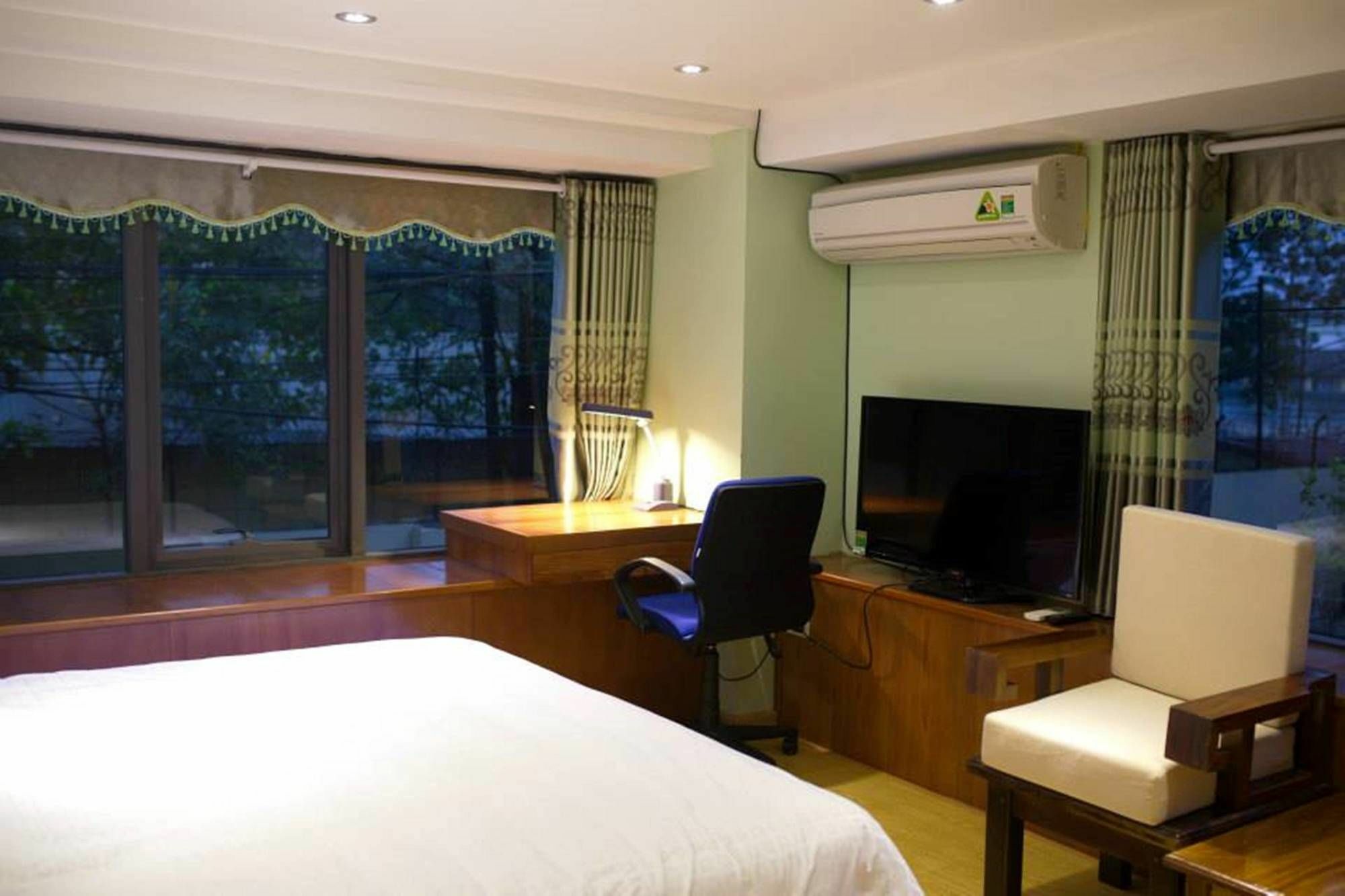 Apartamento Poonsa Nguyen Phong Sac Hanói Exterior foto