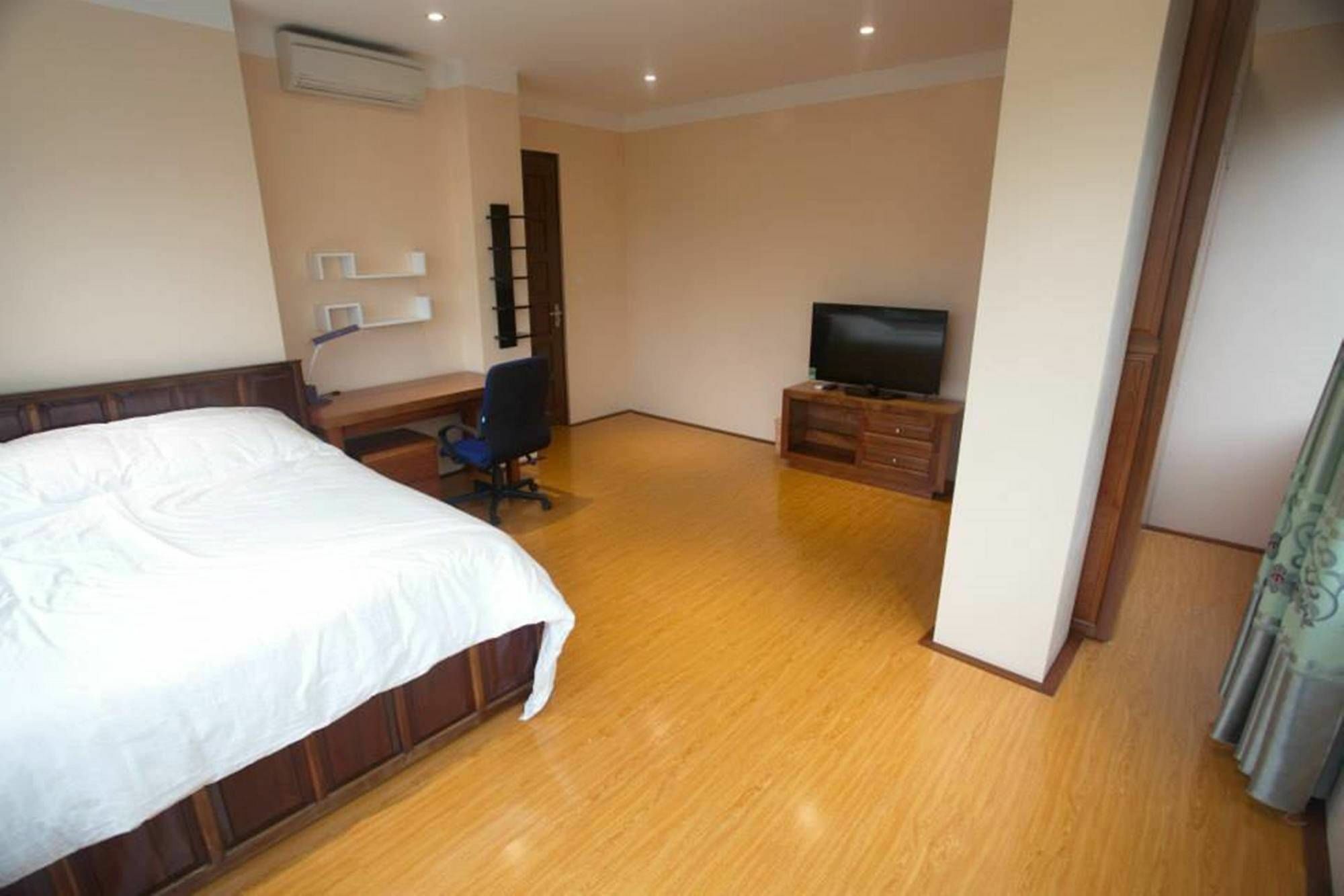Apartamento Poonsa Nguyen Phong Sac Hanói Exterior foto