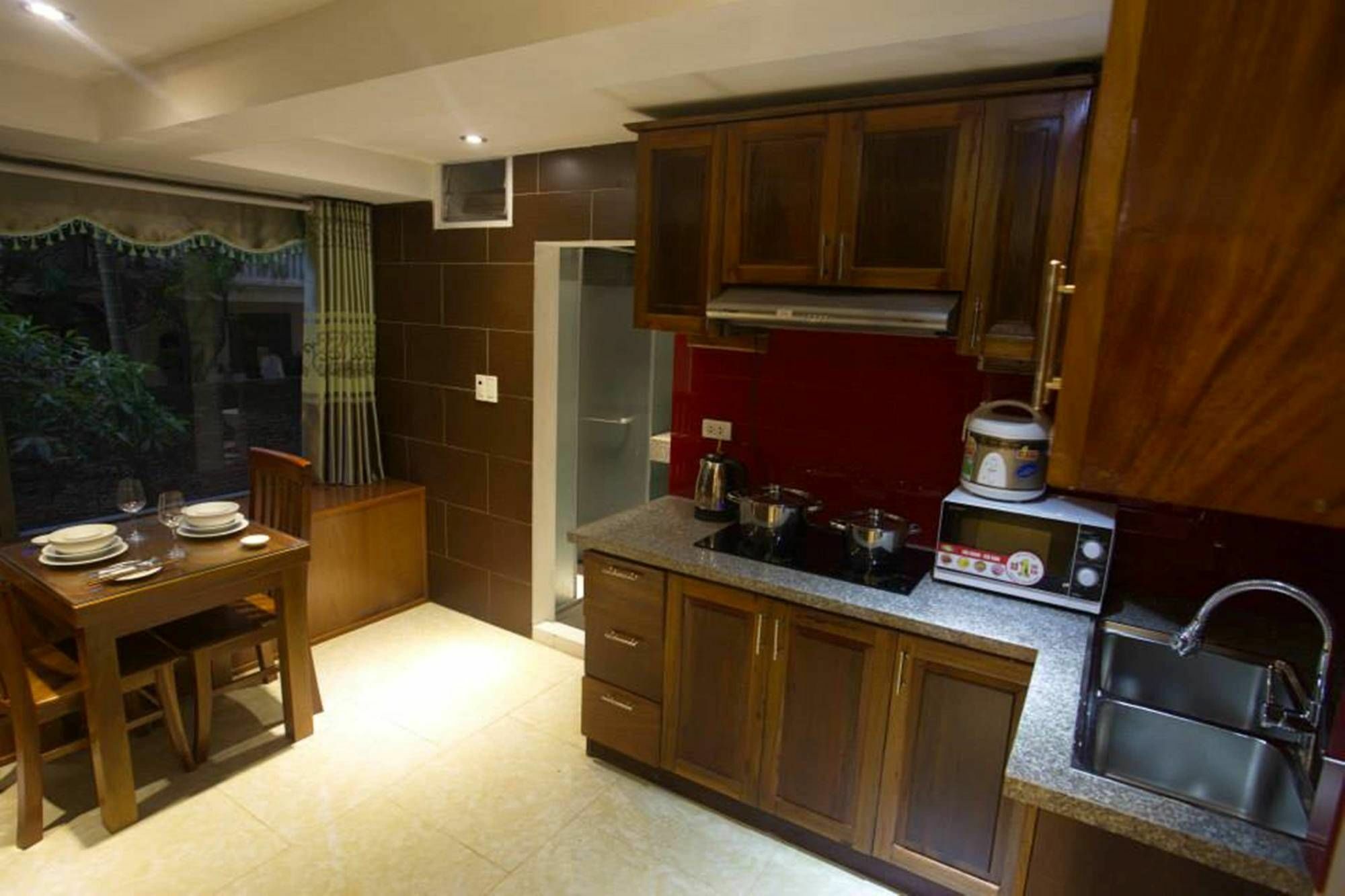 Apartamento Poonsa Nguyen Phong Sac Hanói Exterior foto